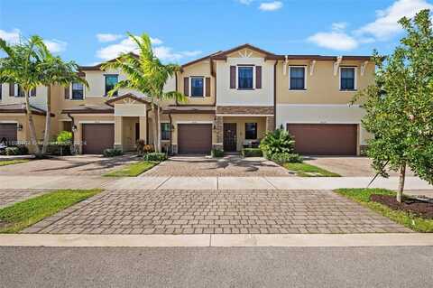 4641 Caspian Way, Davie, FL 33314