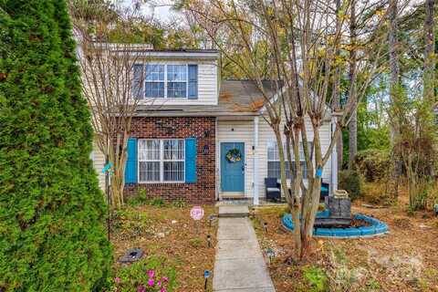 7561 Petrea Lane, Charlotte, NC 28227