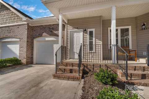 18819 Cloverstone Circle, Cornelius, NC 28031