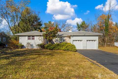 344 W Point Avenue W, Franklin, NJ 08873