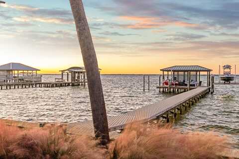 321 Calhoun Avenue, Destin, FL 32541