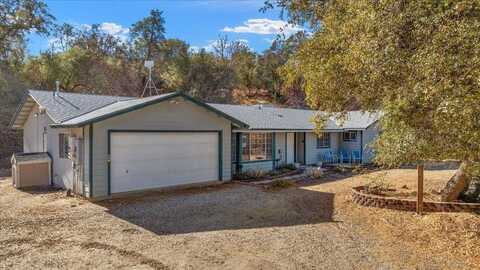 33072 Black Mountain Road, Tollhouse, CA 93667