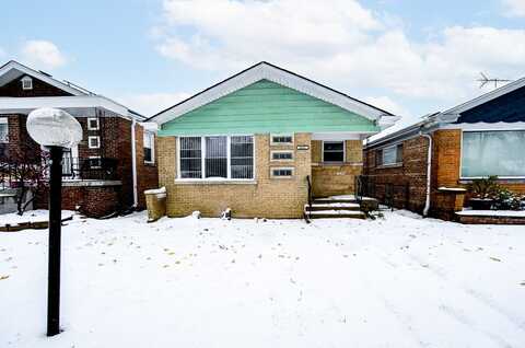 8845 S Calumet Avenue, Chicago, IL 60619