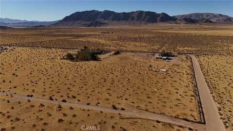 713 Waalew Road, Lucerne Valley, CA 92356