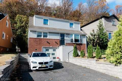 458 Valley Rd, Clifton, NJ 07013