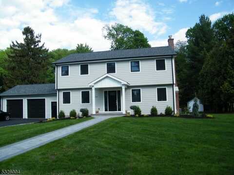 264 Park Ave, North Caldwell, NJ 07006