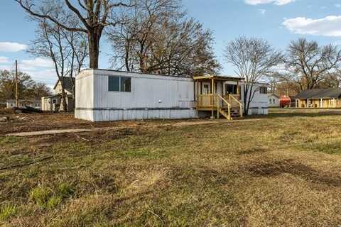 407 Pine Street, Chelsea, OK 74016