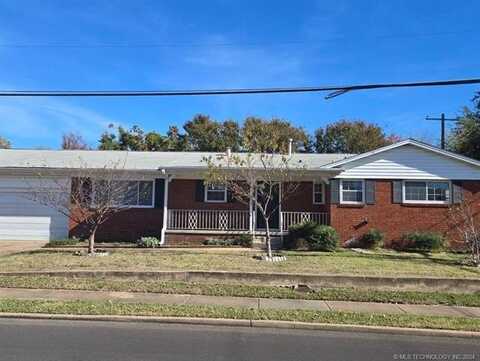 3033 S Darlington Avenue, Tulsa, OK 74114