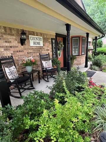 208 Cedar Lane, Burleson, TX 76028