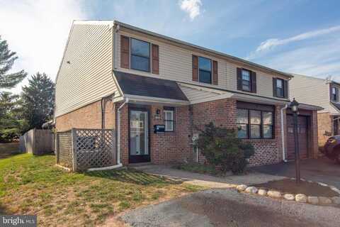 16 ORCHARD CT, ROYERSFORD, PA 19468