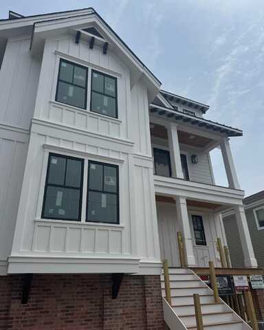 281 7th Street, Avalon, NJ 08202