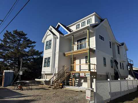 281 7th Street, Avalon, NJ 08202