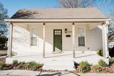 2010 Annie Baxter Avenue, Joplin, MO 64804