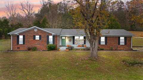 370 Papa Court, Brownsville, KY 42210