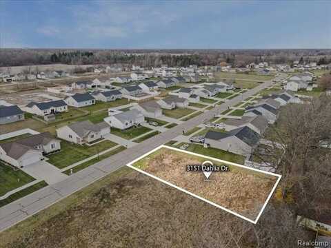 3151 DAHLIA Drive, Burton, MI 48519