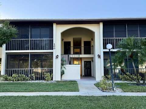 200 SE Four Winds Drive, Stuart, FL 34996