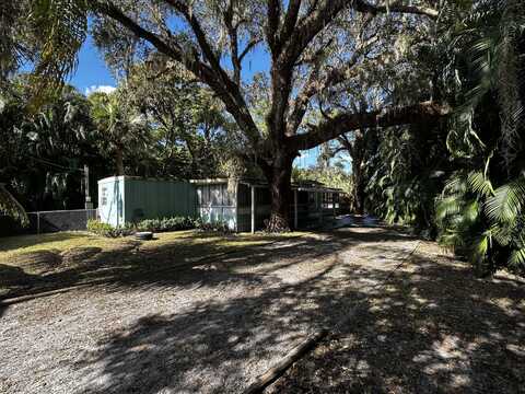 8088 SW Wildwood Drive, Stuart, FL 34997