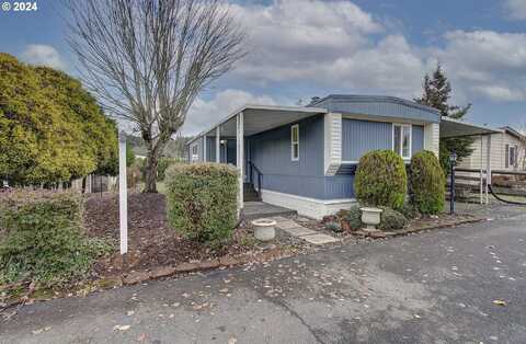 2424 KINGFISHER LN, Kelso, WA 98626