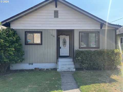 1010 N 2ND AVE, Kelso, WA 98626