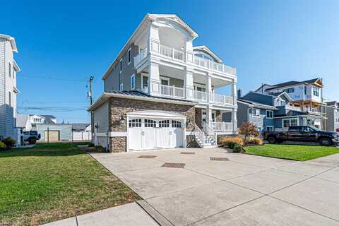 337 32nd St S, Brigantine, NJ 08203