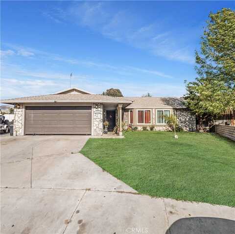 544 Pierce Court, Hemet, CA 92543