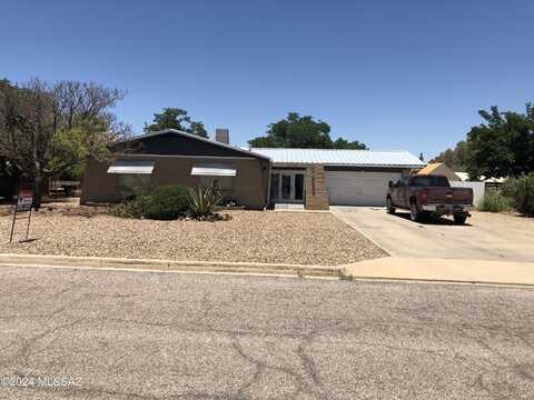 3380 W Seminole Place, Benson, AZ 85602