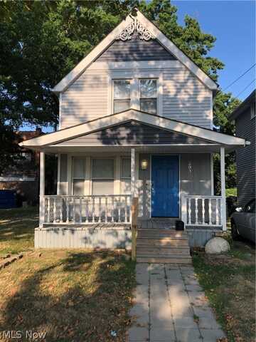 2037 W 106th Street, Cleveland, OH 44102