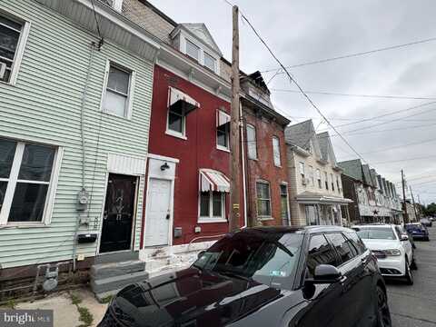 806 W RACE STREET, POTTSVILLE, PA 17901