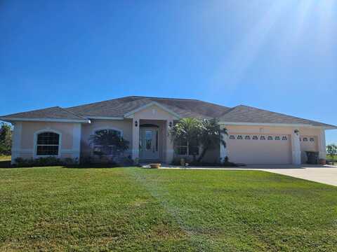 1101 Lakeside Way, Sebring, FL 33876