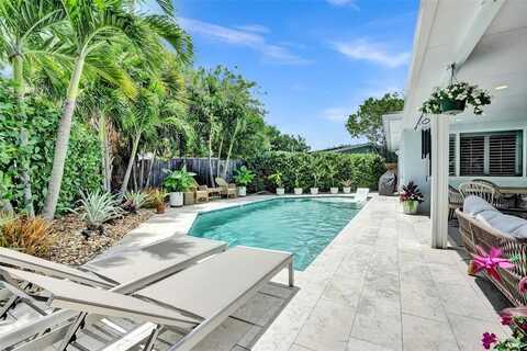 106 SE 10th Ct, Deerfield Beach, FL 33441