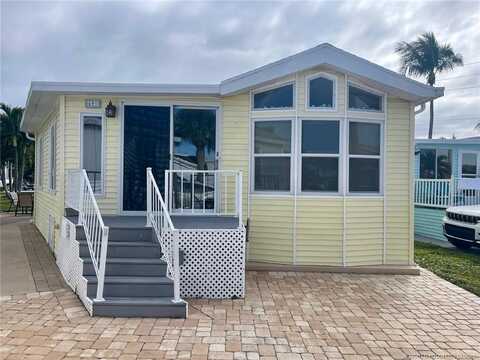 691 Nettles Blvd, Jensen Beach, FL 34957