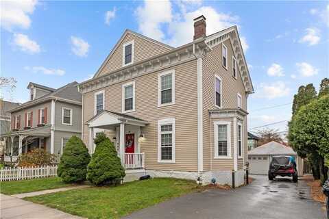 5 Elliott Place, Newport, RI 02840