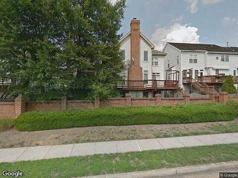Silverberry, VIENNA, VA 22182
