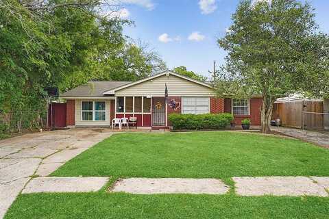 Avenell, HOUSTON, TX 77034