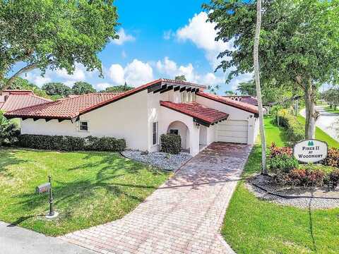 Pine Cir, Tamarac, FL 33321