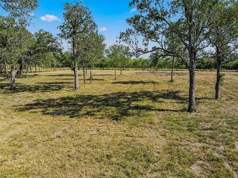 Three Mile Road, Flatonia, TX 78941