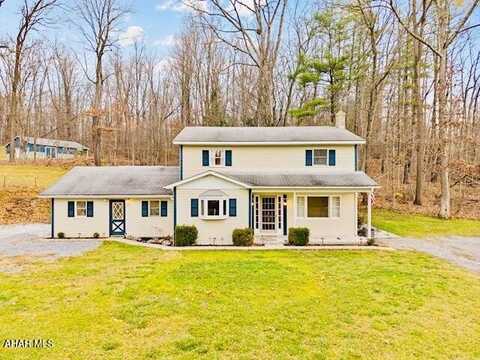 2742 Pennington Road, Tyrone, PA 16686