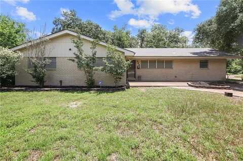 305 Brookside Drive, Bryan, TX 77801