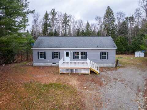 2038 County Highway 119, Stratford, NY 13470