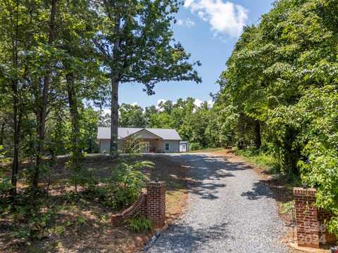 107 Grandview Drive, Rutherfordton, NC 28139