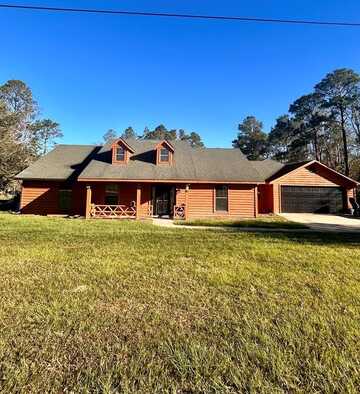 153 Golden Ln, Douglas, GA 31535