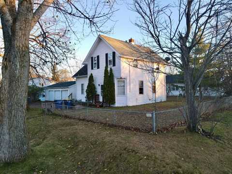 1701 3RD ST E, Merrill, WI 54452