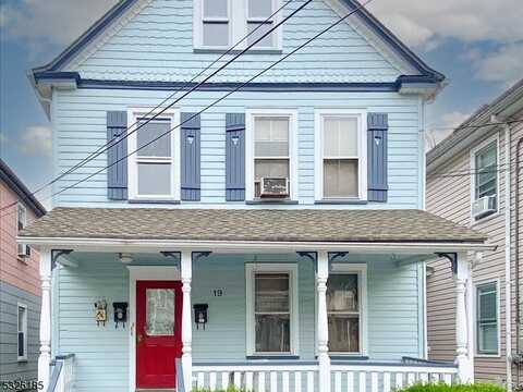 19 Sylvan Pl, Montclair, NJ 07042