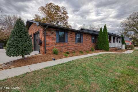 5936 Clearbrook Drive, Knoxville, TN 37918