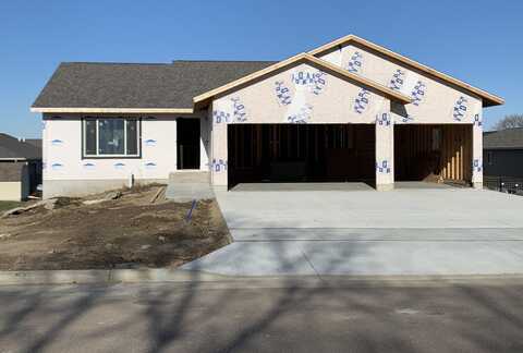 1401 Millie Lane, Yankton, SD 57078