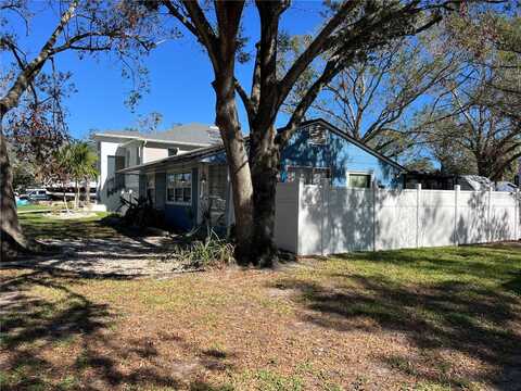 401 81ST AVENUE NE, Saint Petersburg, FL 33702