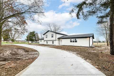 6015 S State Road 75, Coatesville, IN 46121