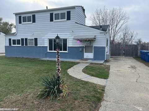 24501 Antoinette, Warren, MI 48089