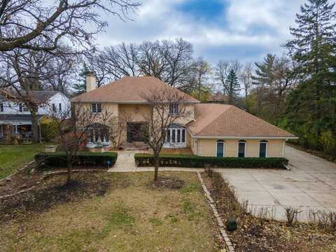 16w665 Hillside Lane, Willowbrook, IL 60527