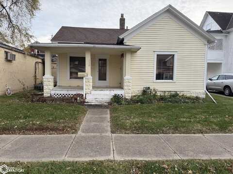 208 E Corning Street, Red Oak, IA 51566